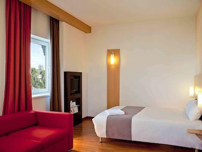 ایبیز کیو سیتی سنتر هتل