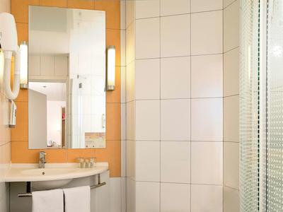 ایبیز کیو سیتی سنتر هتل