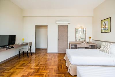 آسوک رزیدنس سوخومویت