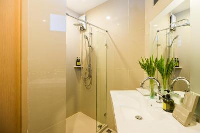 آسوک رزیدنس سوخومویت