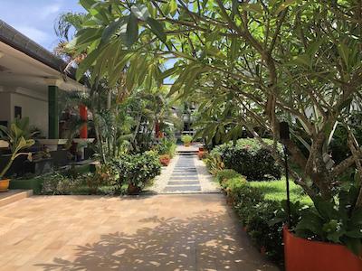 ترپیکال پالم ریزرت اند اسپا