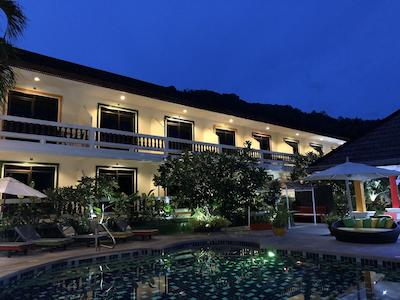 ترپیکال پالم ریزرت اند اسپا