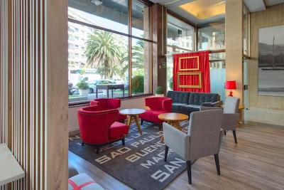 تریپ سان سباستیان اُرلی هتل