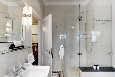 کوپمانهویجز بوتیک هتل اند اسپا