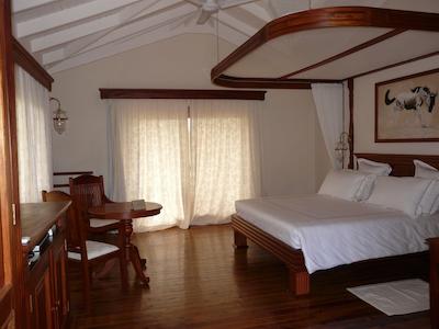 اُسین بیچ ریزرت اند اسپا