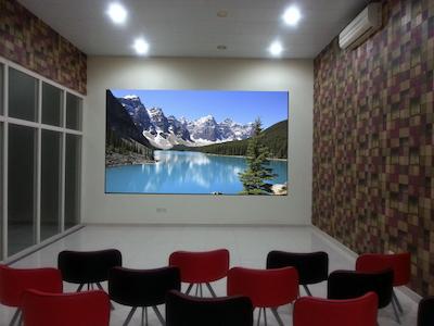 اُسین بیچ ریزرت اند اسپا