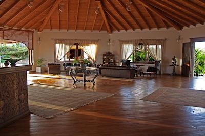 اُسین بیچ ریزرت اند اسپا