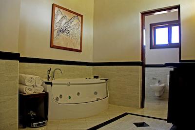 اُسین بیچ ریزرت اند اسپا