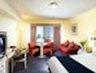 هتل گراند چانسلر ادلید