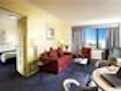 هتل گراند چانسلر ادلید