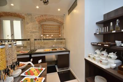 هریتاج جوپیتر لوکسوری هتل