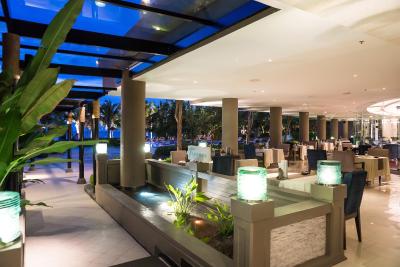 رویال کلیف بیچ تراس