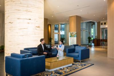 رویال کلیف بیچ تراس