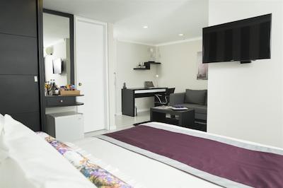 هتل د مرگانا پبلادو سویتز