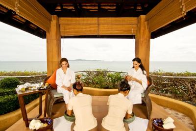 رویال وینگ سوئیتز اند اسپا