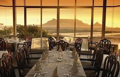 دلفین بیچ هتل