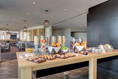 رندزووز هتل پرد ساربروگه