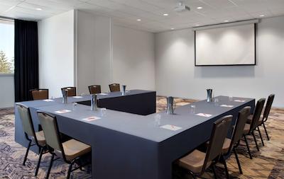 رندزووز هتل پرد ساربروگه