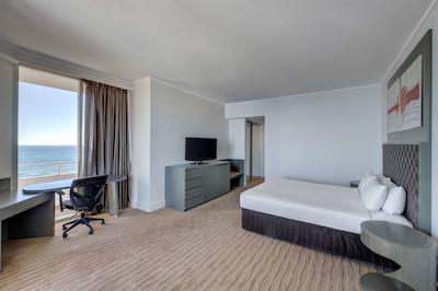 رندزووز هتل پرد ساربروگه