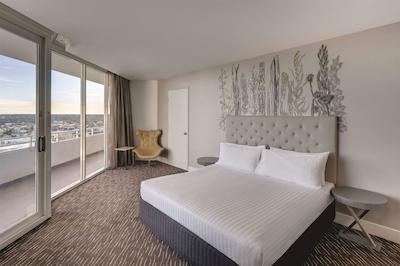 رندزووز هتل پرد ساربروگه