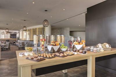 رندزووز هتل پرد ساربروگه