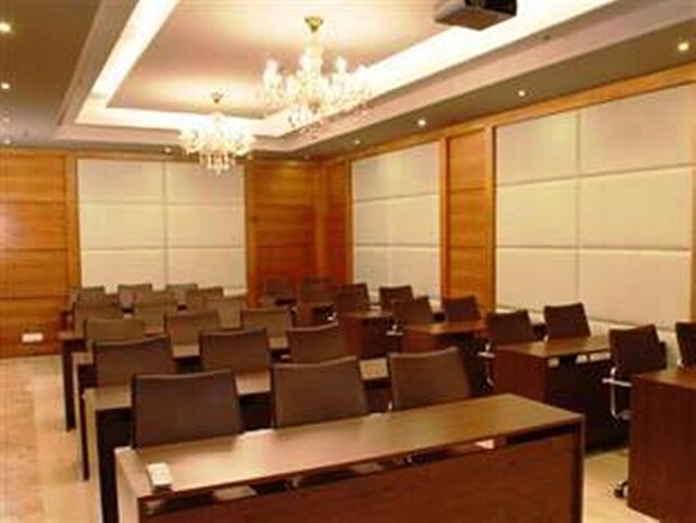 افریکا اونیو جی کی 1