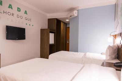 ایبیز استیلز ریبیرو پرتو ماورلیو بیاجی هتل