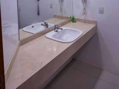 ایبیز استیلز ریبیرو پرتو ماورلیو بیاجی هتل