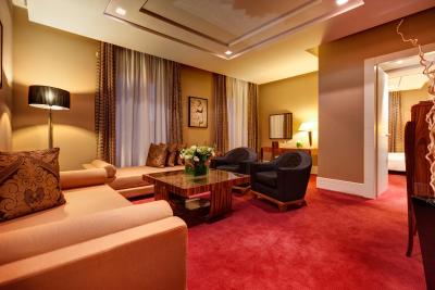 گراند هتل ویا ونتو