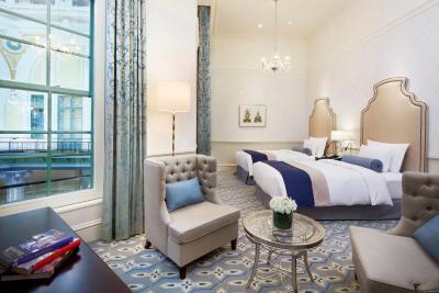 د تکیو استیشن