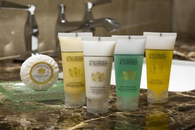 د تکیو استیشن