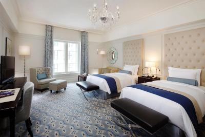 د تکیو استیشن