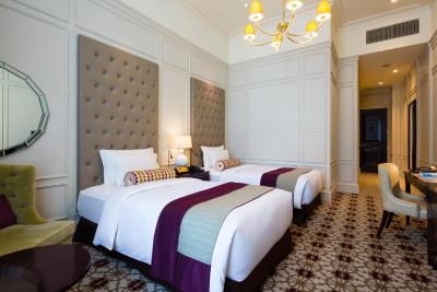 د تکیو استیشن