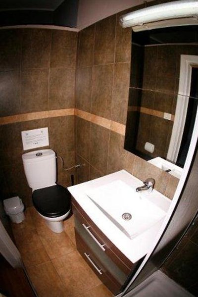 برا برا د هتل