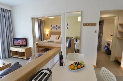 سانوینگ ساید بیچ