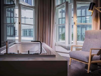 سُ/ برلین داز استو