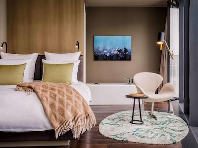 سُ/ برلین داز استو