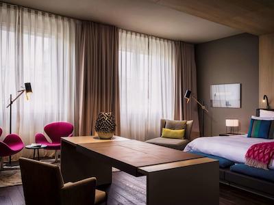 سُ/ برلین داز استو