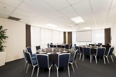 ریجز اوکلاند