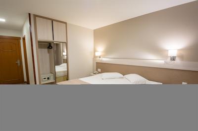 هتل گواز کلاراز گرامادو