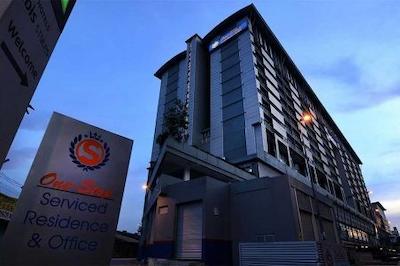 اُن-استپ رسیدنس هتل اند اُفیس