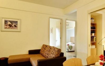 اُن-استپ رسیدنس هتل اند اُفیس