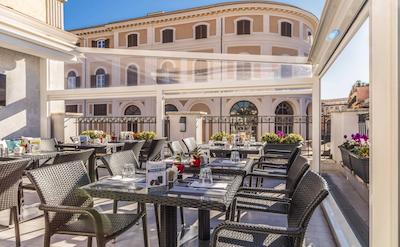 رلیز تروی 95 بوتیک هتل