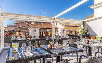 رلیز تروی 95 بوتیک هتل