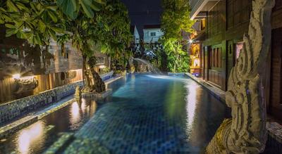 سینگها منترا لانا بوتیک استیل