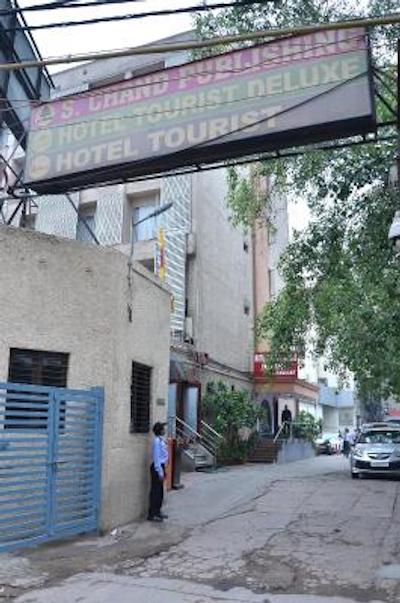 هتل توریست دلوکس