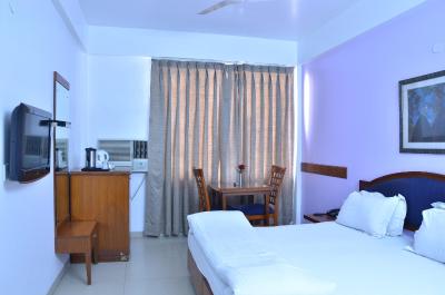 هتل توریست دلوکس