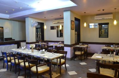 هتل توریست دلوکس