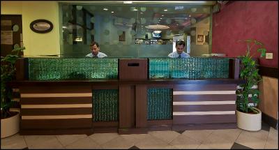 هتل توریست دلوکس