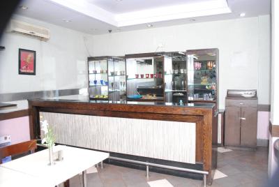 هتل توریست دلوکس